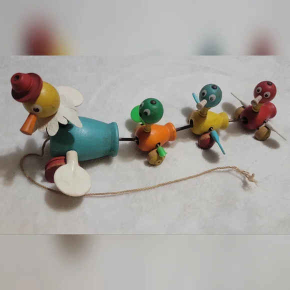 Vintage Fisher Price Wooden Ducks Pull Toy - Picture 2 of 4